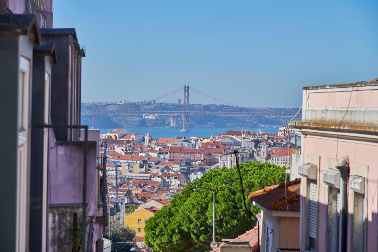 Elegant Riverview Apartment In Historical Lisbon Lisboa Exterior foto