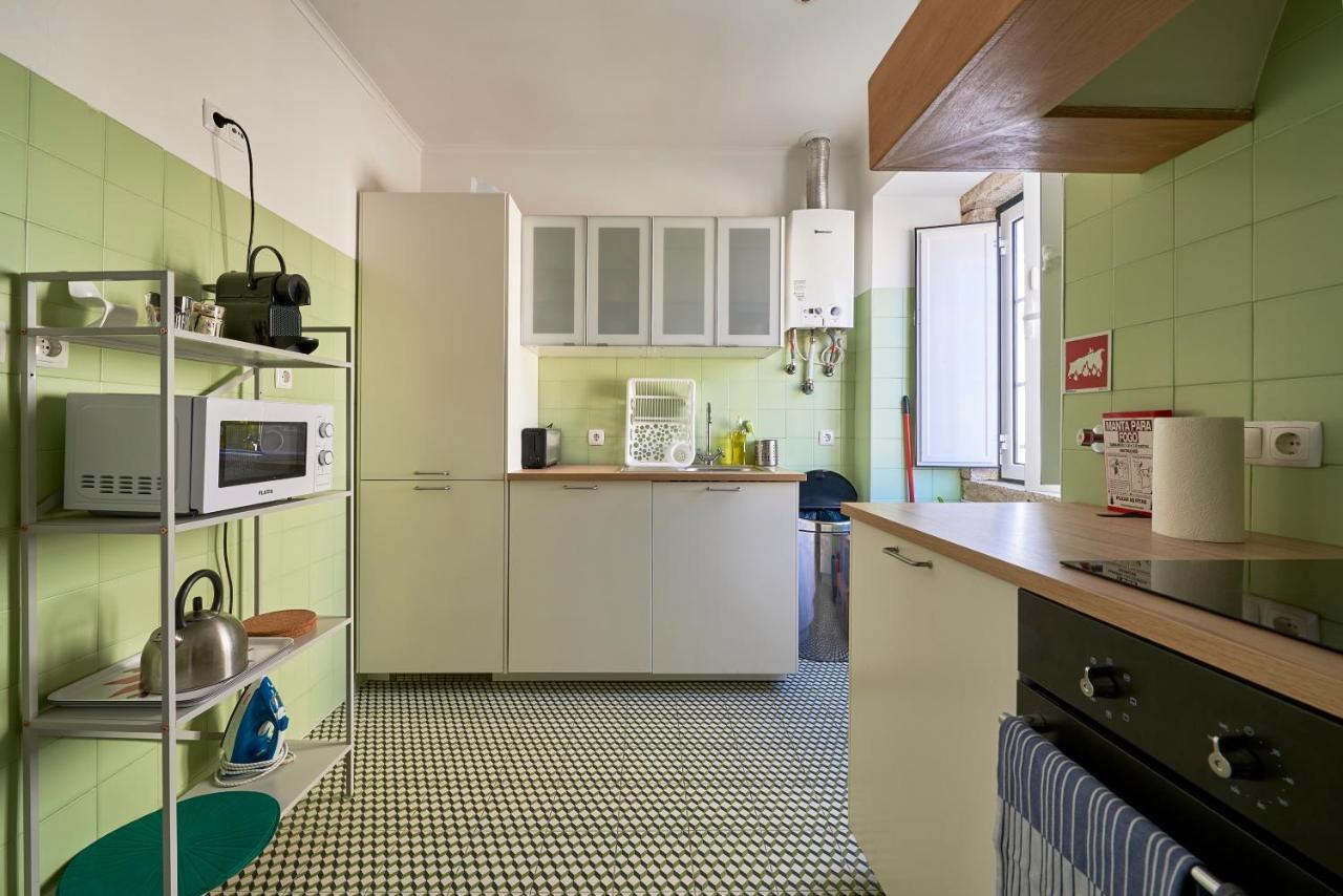 Elegant Riverview Apartment In Historical Lisbon Lisboa Exterior foto