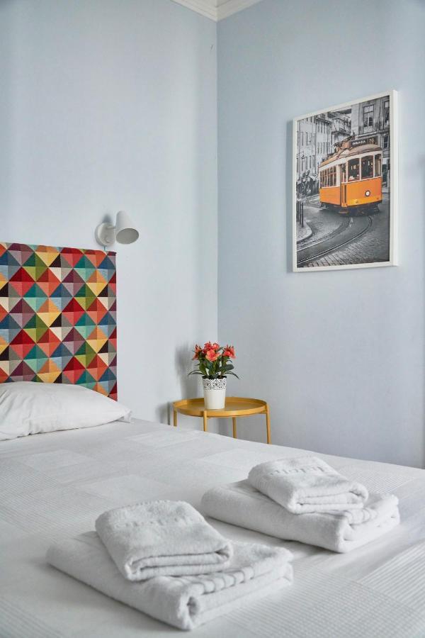 Elegant Riverview Apartment In Historical Lisbon Lisboa Exterior foto