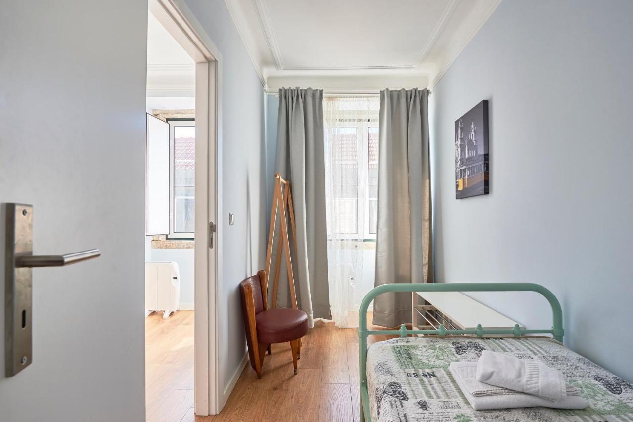 Elegant Riverview Apartment In Historical Lisbon Lisboa Exterior foto