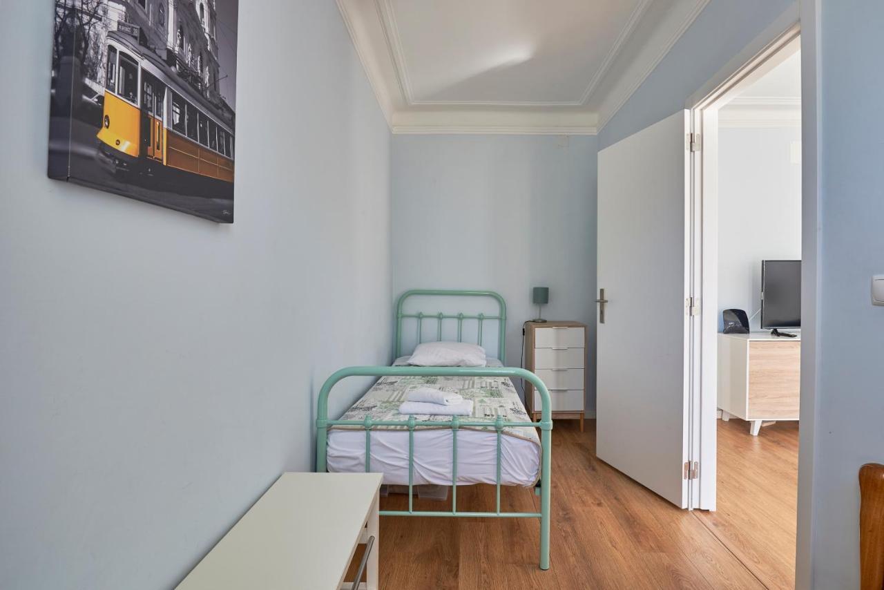 Elegant Riverview Apartment In Historical Lisbon Lisboa Exterior foto